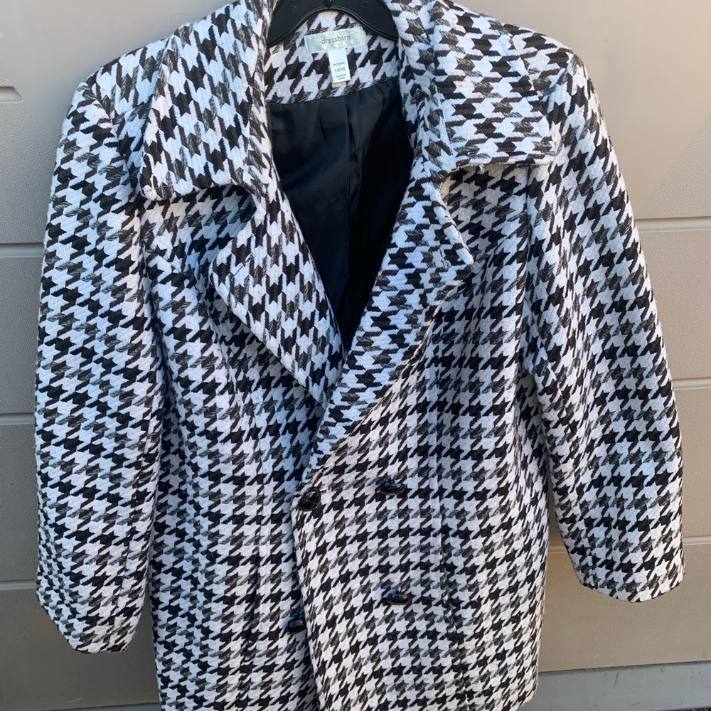 Women’s Herringbone Peacoat (EUC)
